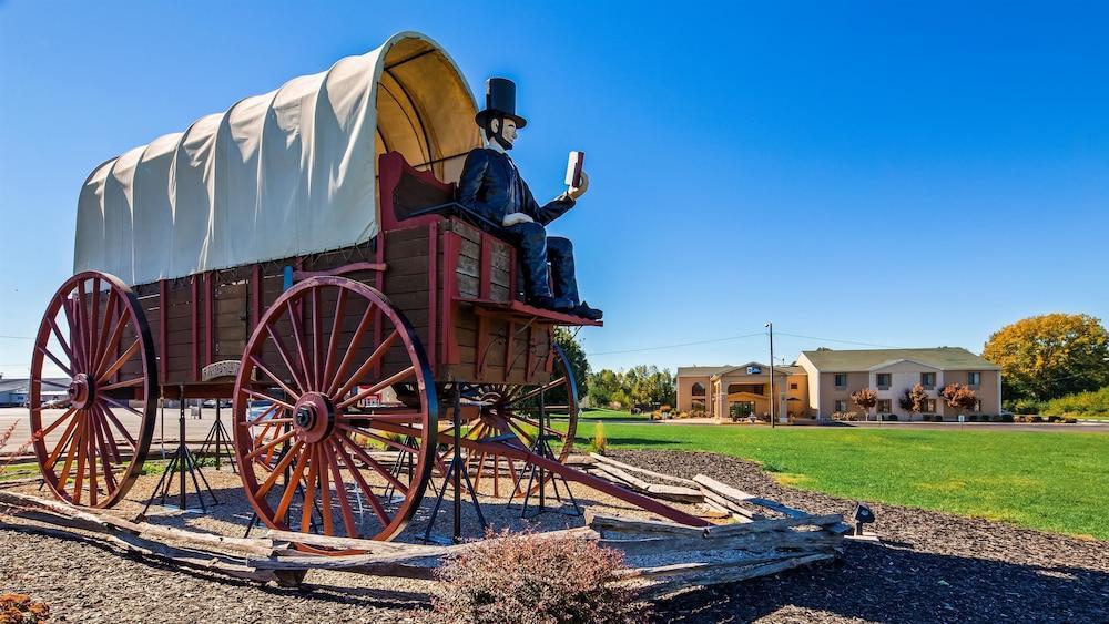 Hotel Lincoln Inn On Route 66 And Near I-55 Экстерьер фото