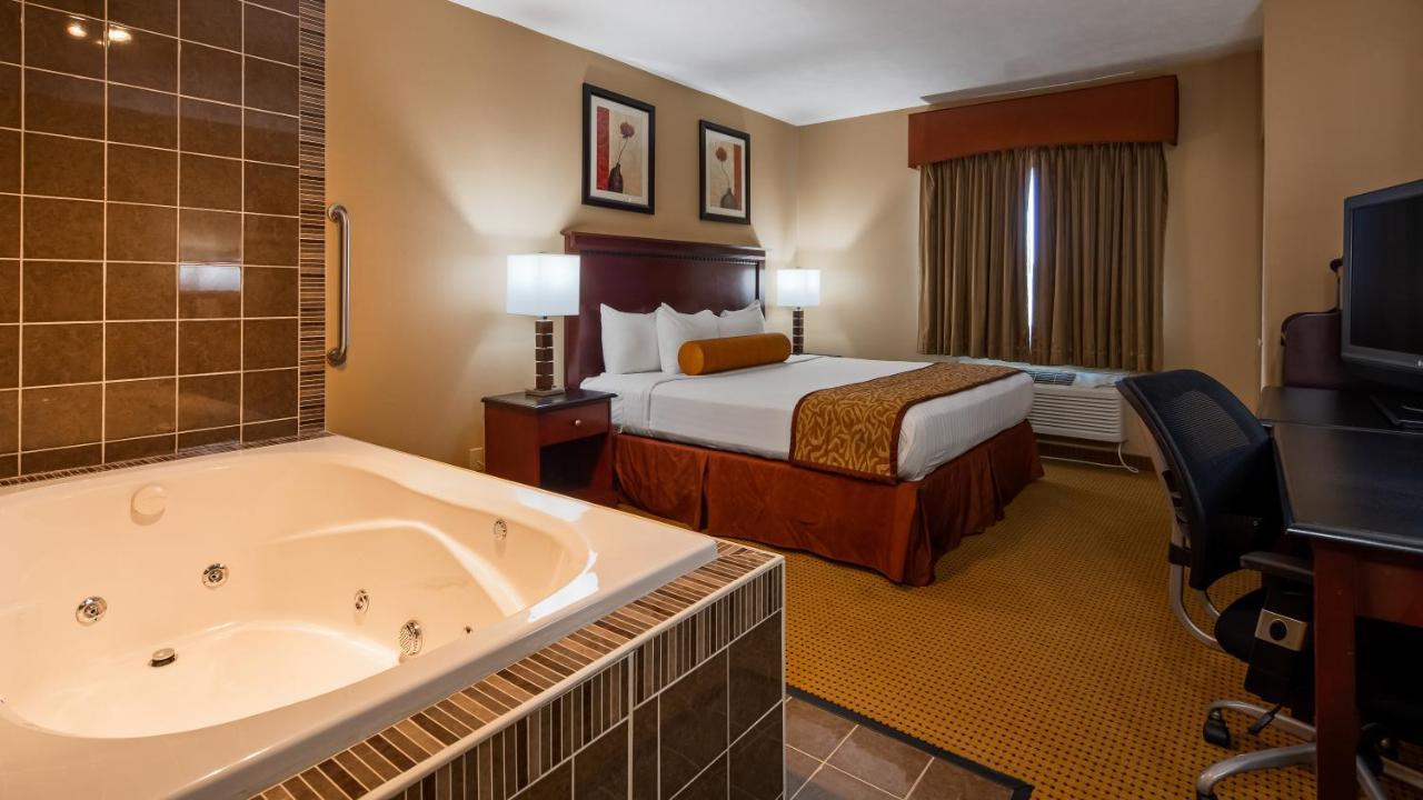 Hotel Lincoln Inn On Route 66 And Near I-55 Экстерьер фото