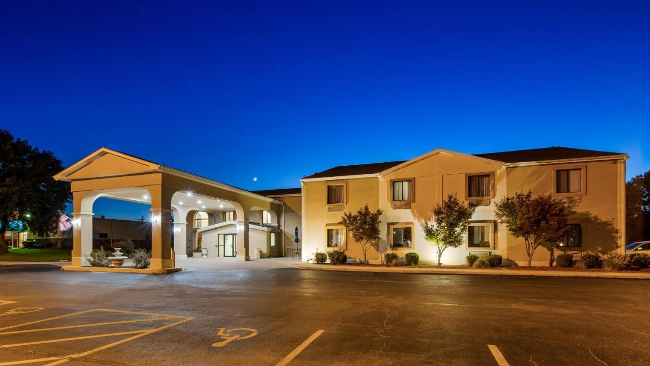 Hotel Lincoln Inn On Route 66 And Near I-55 Экстерьер фото
