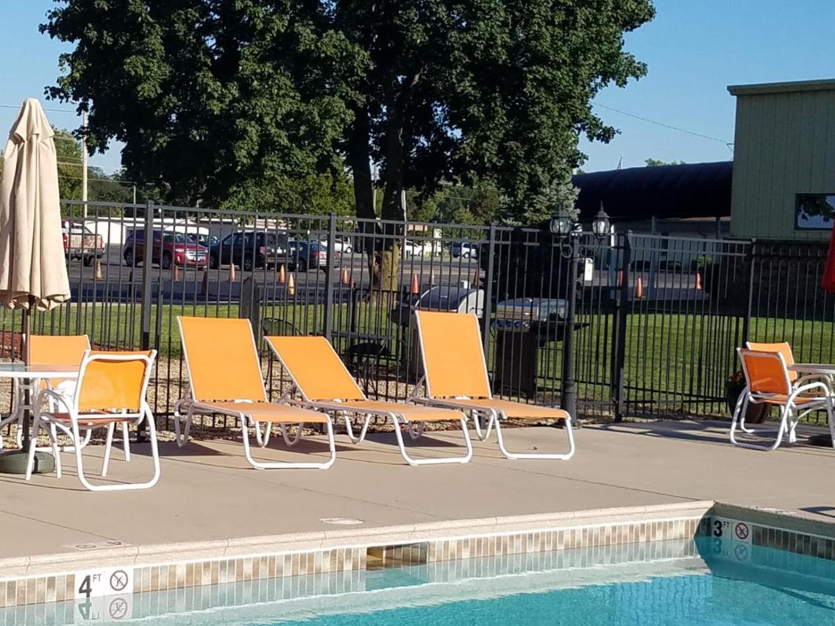 Hotel Lincoln Inn On Route 66 And Near I-55 Экстерьер фото